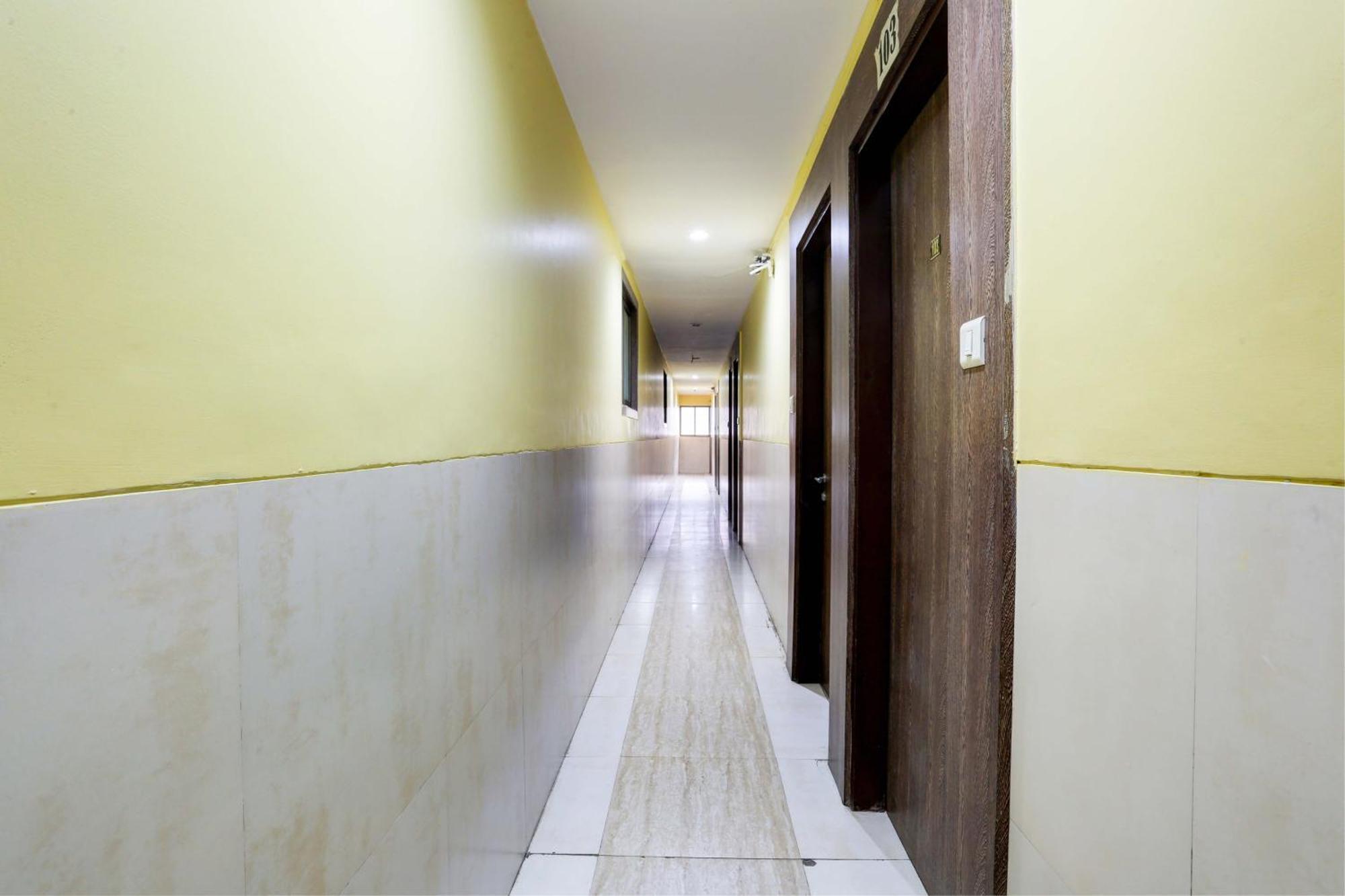 Super Hotel O Yatri Yadgar Navi Mumbai Eksteriør bilde